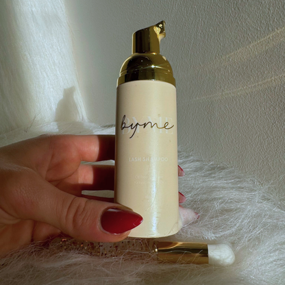 Pineapple Scented Lash Shampoo