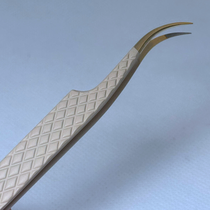 The J-Curve Tweezer – Precision Curve